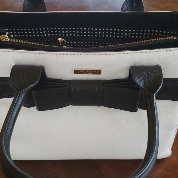 COPY - Kate Spade Villabella Quinn Double Bow Bag… - Picture 6 of 11